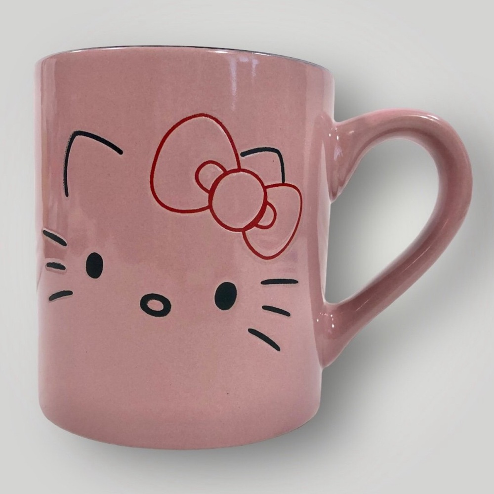 Sanrio Hello Kitty Pink Outline Face Wax Resist Ceramic Mug!